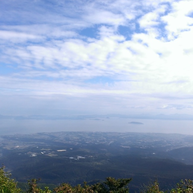しまばら猫活部＊部長：猫山田ΦωΦ麻吉のカバー写真