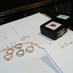 「縷紅」サムネイル3