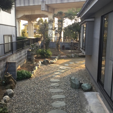 家の庭です