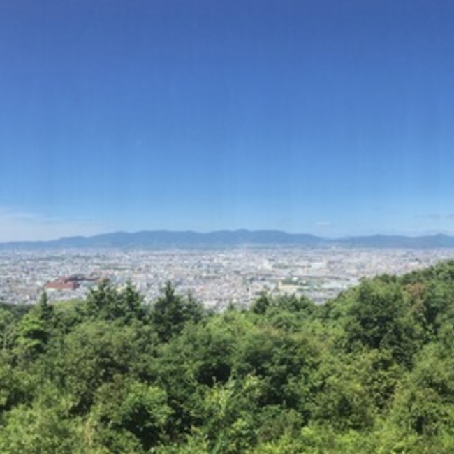 Clover8のカバー写真