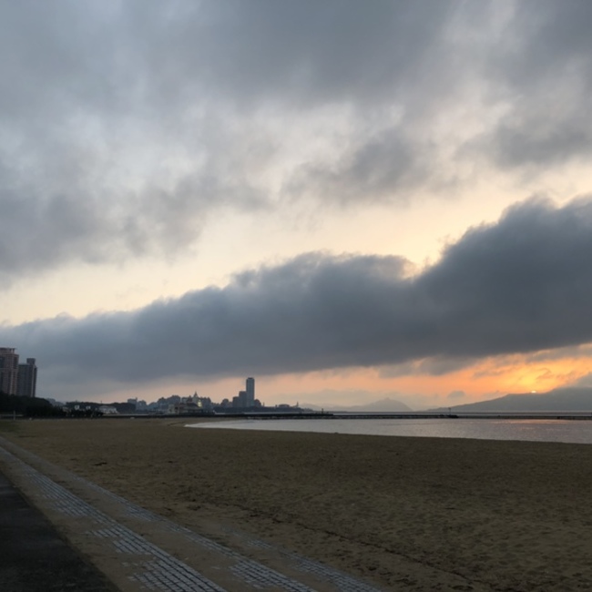 もにすけのカバー写真