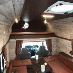 4.13 春の十三市にて譲渡会実施 サムネイル2