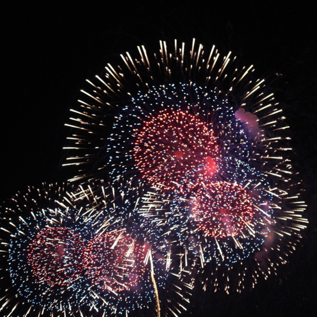 いとうななこのカバー写真