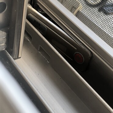 網戸ストッパー
