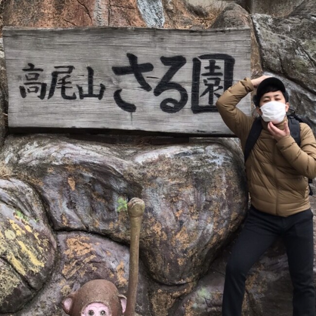 KO HELLENのカバー写真