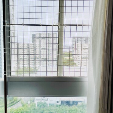 洋室1（正面）