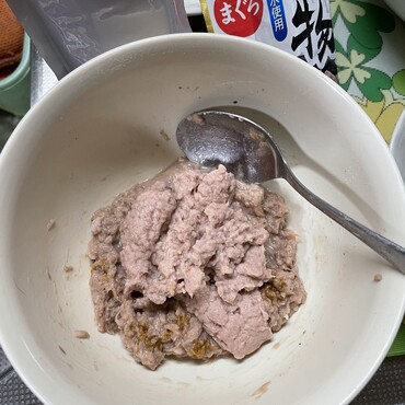 毎日の夕飯、メニューに関係なく食べやすさが一番！フミフミする事３分クッキング！食べやすくなりますよ(^^)v