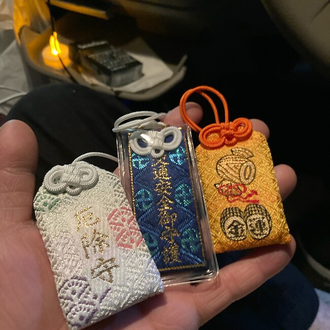 あきら098cのカバー写真